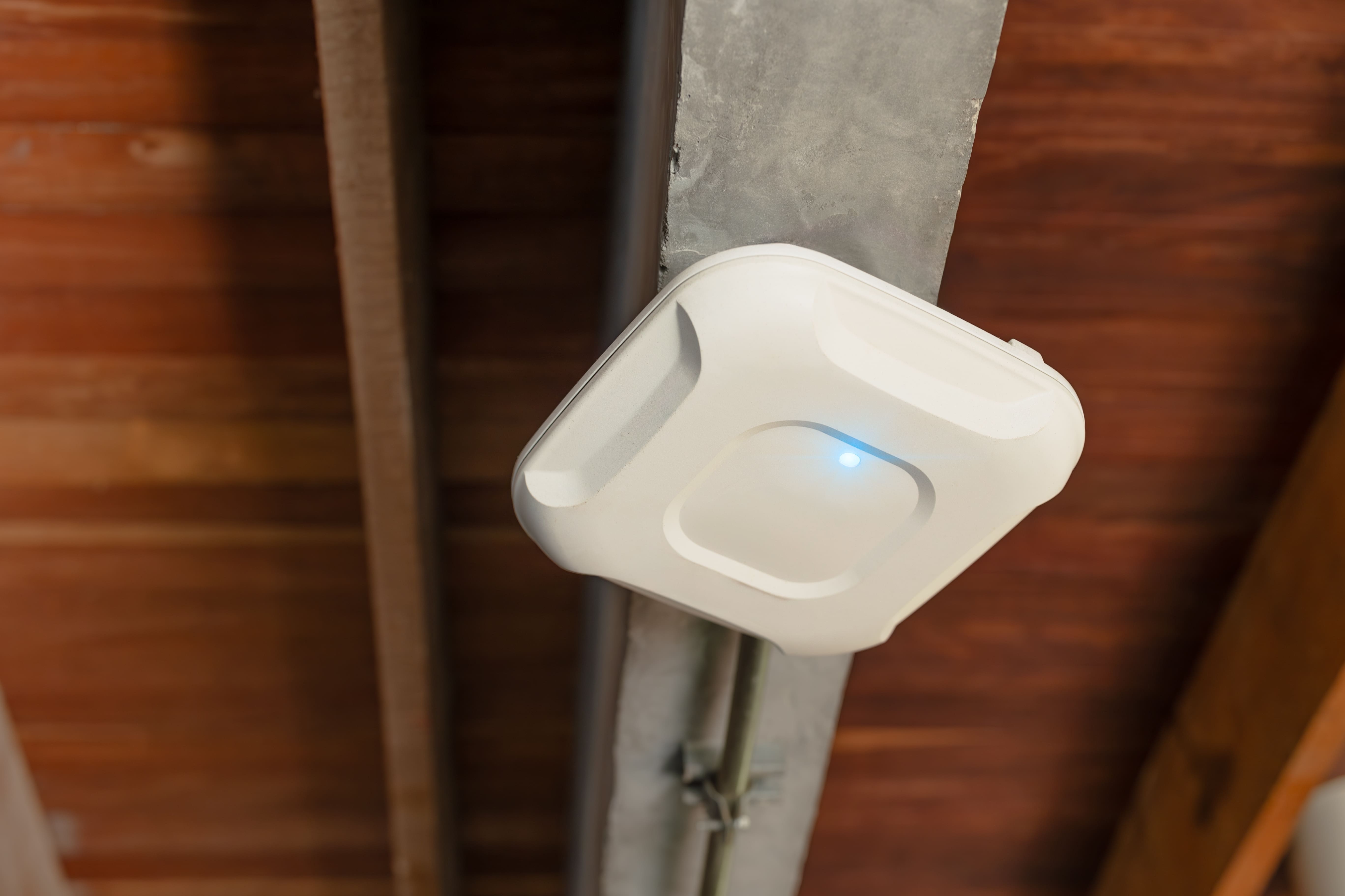 How do I calculate how many access points I need